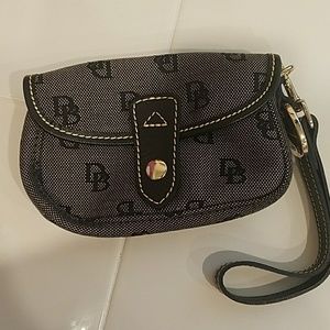 *REDUCED* Dooney and Bourke Wristlet